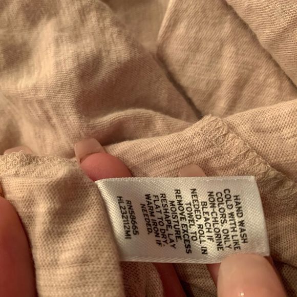 NORDSTROM HINGE Classy Casual Neutral Flowy Tank Top - Picture 6 of 6